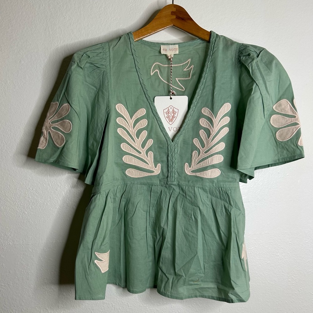 NWT Ex Voto 100% Cotton Chloe Short Sleeve Blouse in Green - Picture 3 of 16